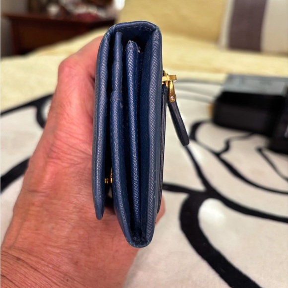 Authentic Prada blue wallet; very clean like new. .no call outs. - Picture 6 of 8